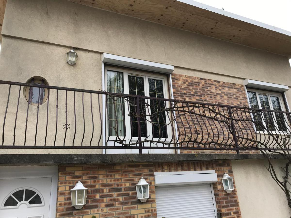 Appartement Fond De Jardin 1 Etage Palaiseau Luaran gambar